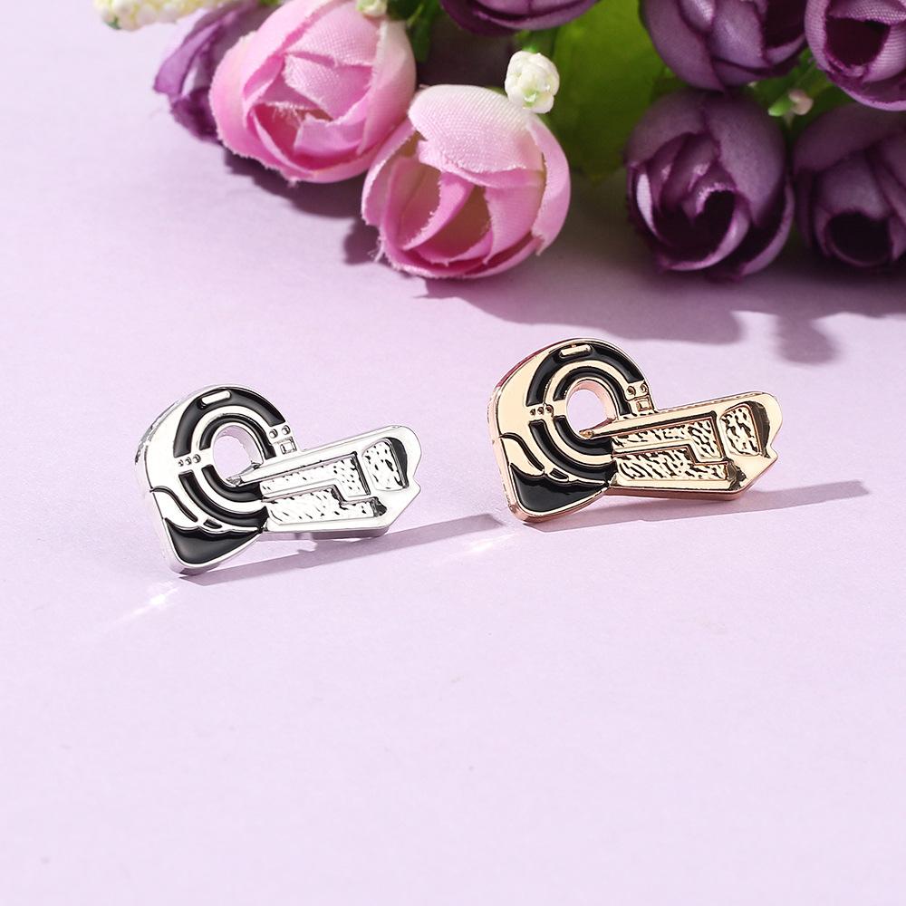 Japanese anime NMR ct cartoon brooch personalized alloy dripping metal badge shirt pin buckle