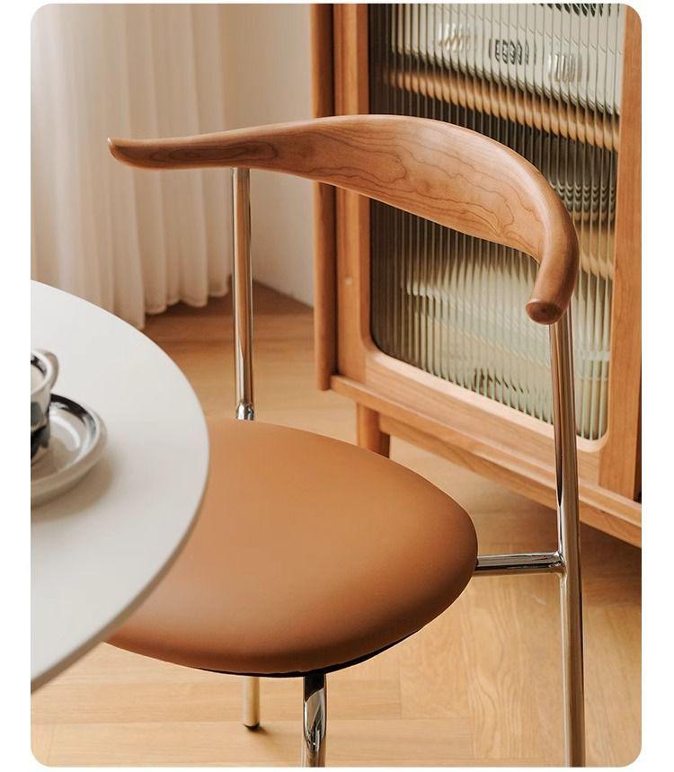Minimalist Mid-Century Bullhorn Solid Wood Dining Chair with Backrest