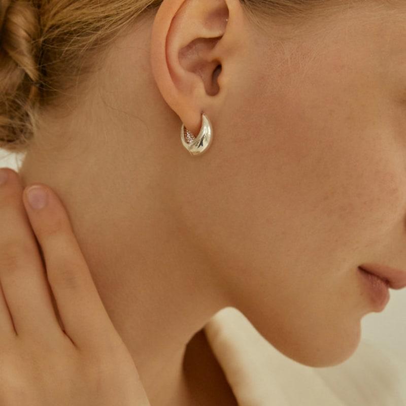 LUNNE Silver Glamorous Bold Volume One-Touch Earrings #LSE08