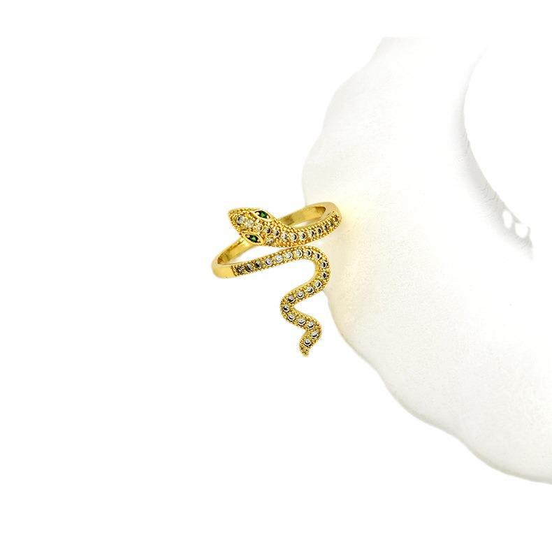 Retro European-American Snake Ring: Gold-Plated Copper Winding Animal Design