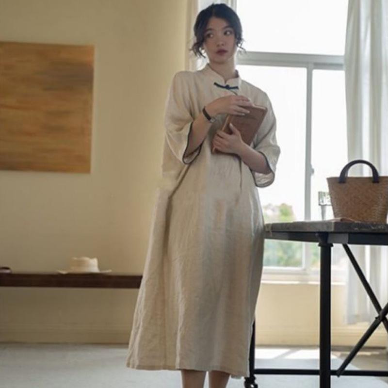 Women's 2024 Summer Retro Embroidered Cheongsam Dress with Stand Collar