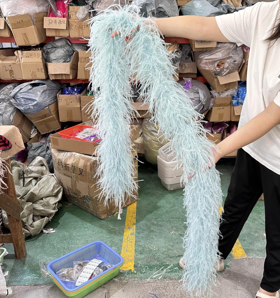 DIY 8 Ply Ostrich Feather Boas 4M for Craft Party Shawl Wedding Drees Clothes Carnival Stage Decor Fluffy Ostrich Plumes Scarf Trim