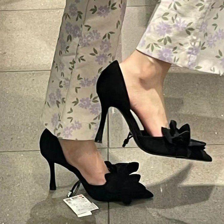 

2025 spring and summer new pointed sexy flower black fairy style European, American and Korean versions show thin niche Korean version women s sh 39