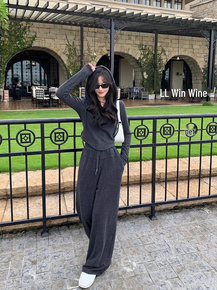 Autumn/Winter Korean Style Slim Wide-Leg Pants & Sports Top Set for Women - Waist-Cinching Fashionable Two-Piece