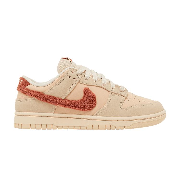Nike Wmns Dunk Low  Terry Swoosh  37.5