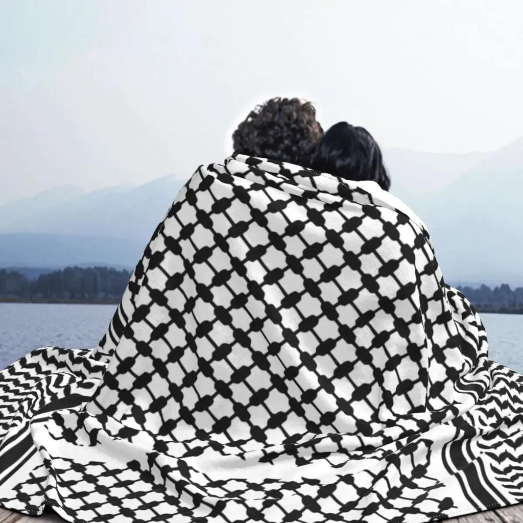 Černá Arabská plyšová deka Keffiyeh Palestina Palestinská Arabština Vlastní přehoz deka pro domácnost 125*100cm Přehoz přes postel