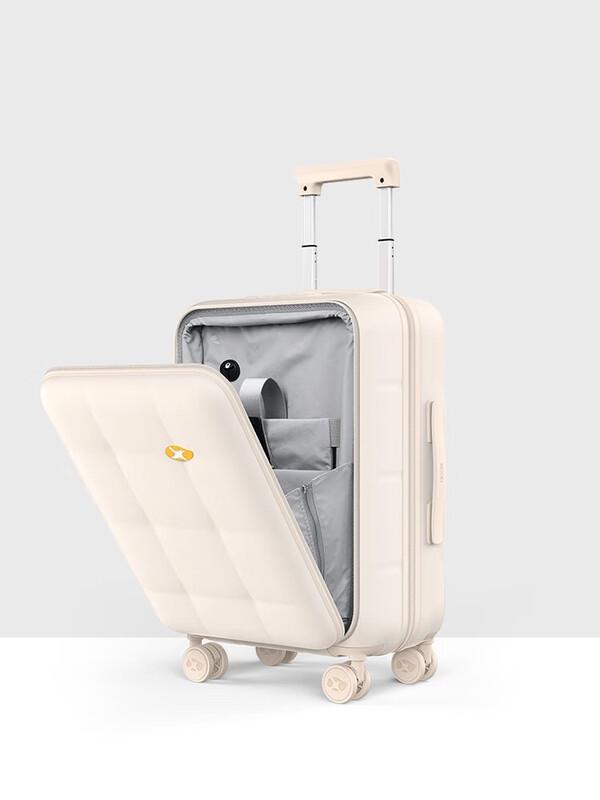 MGOB German PC Carry-on Spinner Suitcase