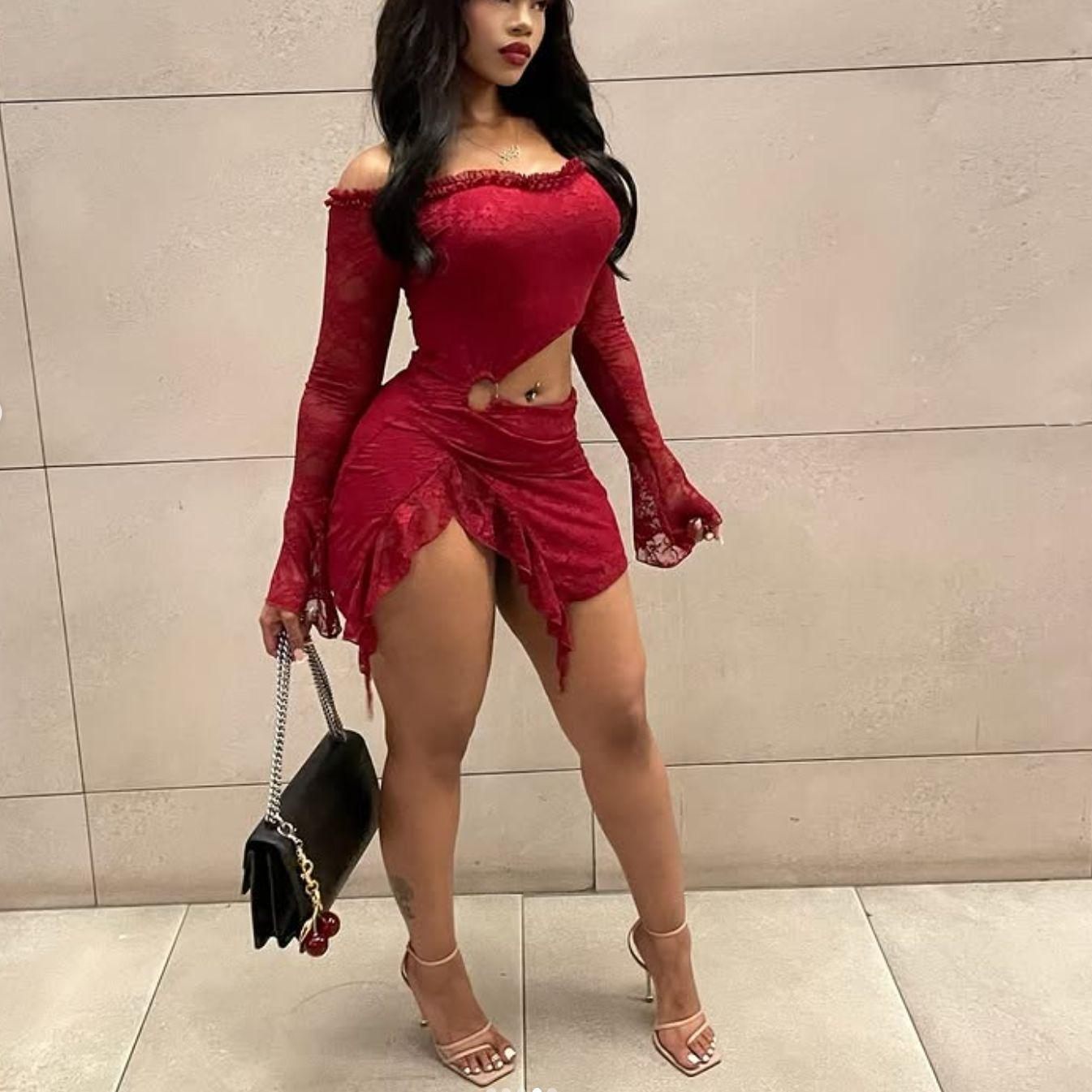 

European and American style women s clothing autumn new Spice Girls sexy exposed navel lace splicing tube top lace dress S красный