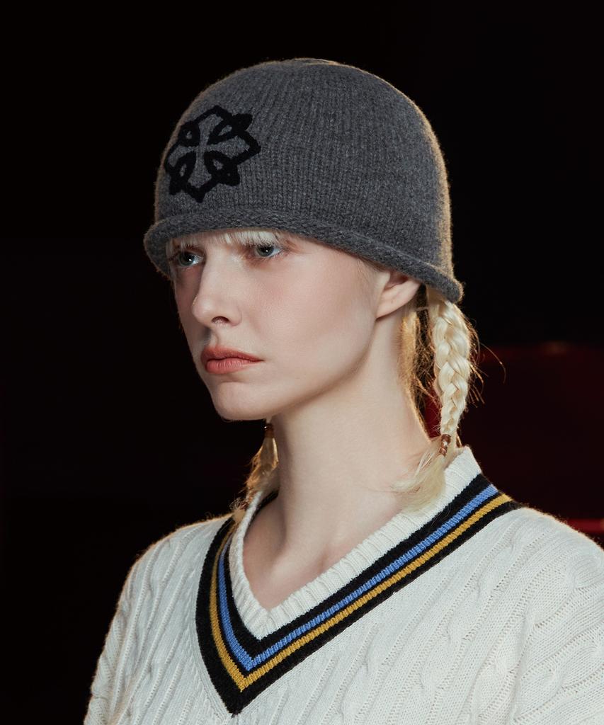 UNALLOYED Symbol Wool Beanie / Gray
