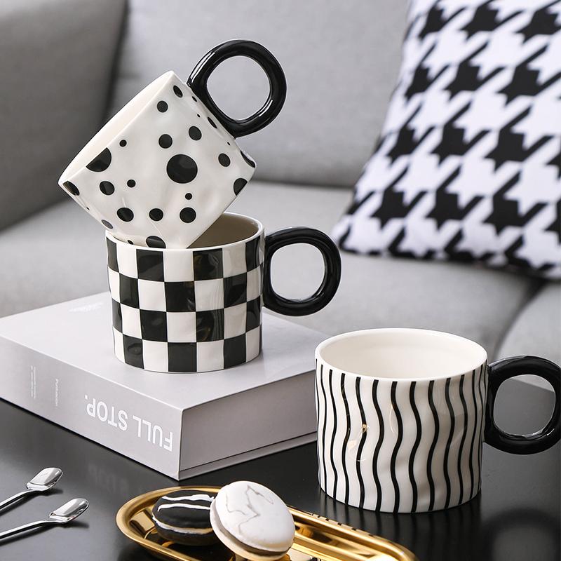 High-color Value Mug with Lid and Spoon Ceramic Coffee Cup High-grade Exquisite Female Milk Cup Office Couple Water Cups