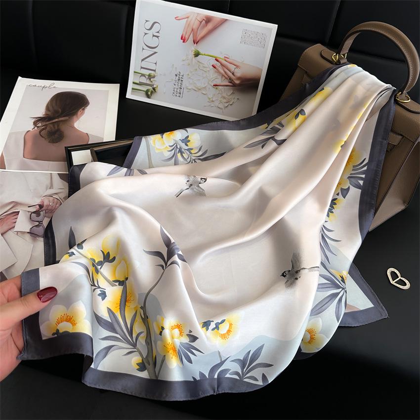 Elegant Ginkgo Leaf Print Silk Square Scarf – Versatile Headscarf for Spring and Summer