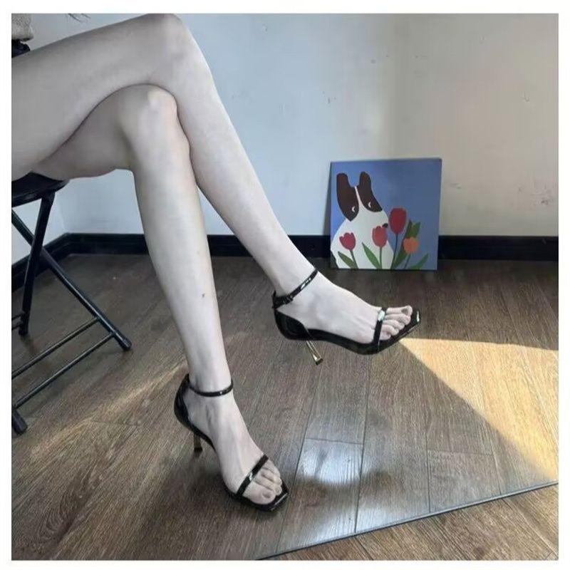 2025 summer new one-word open-toed sandals women's thin heels temperament socialite niche design high heels