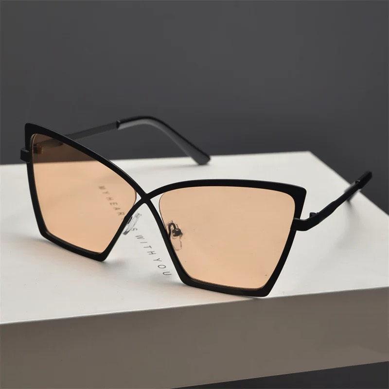 Butterfly X Metal Vintage Big Sunglasses Women Luxury Brand Designer Sun Glasses Popular Outdoor Travel Oversized Eyeglasses UV