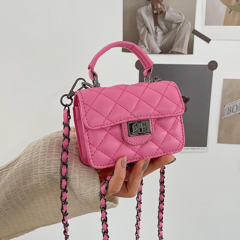 IELGY Women's Fashion Diamond Chain Messenger Bag, Mini Candy Color Change Red Envelope.