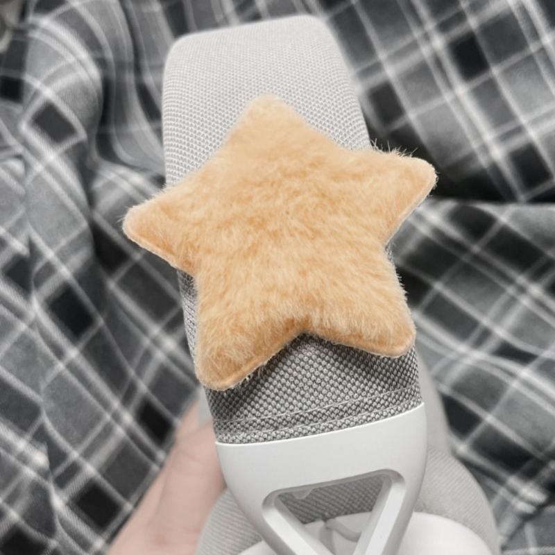 Coppia di Decorazioni per Cuffie da Gioco in Peluche Morbidi Proteggi Pad Auricolari per Comfort e Riduzione del Rumore Opzione Multicolore