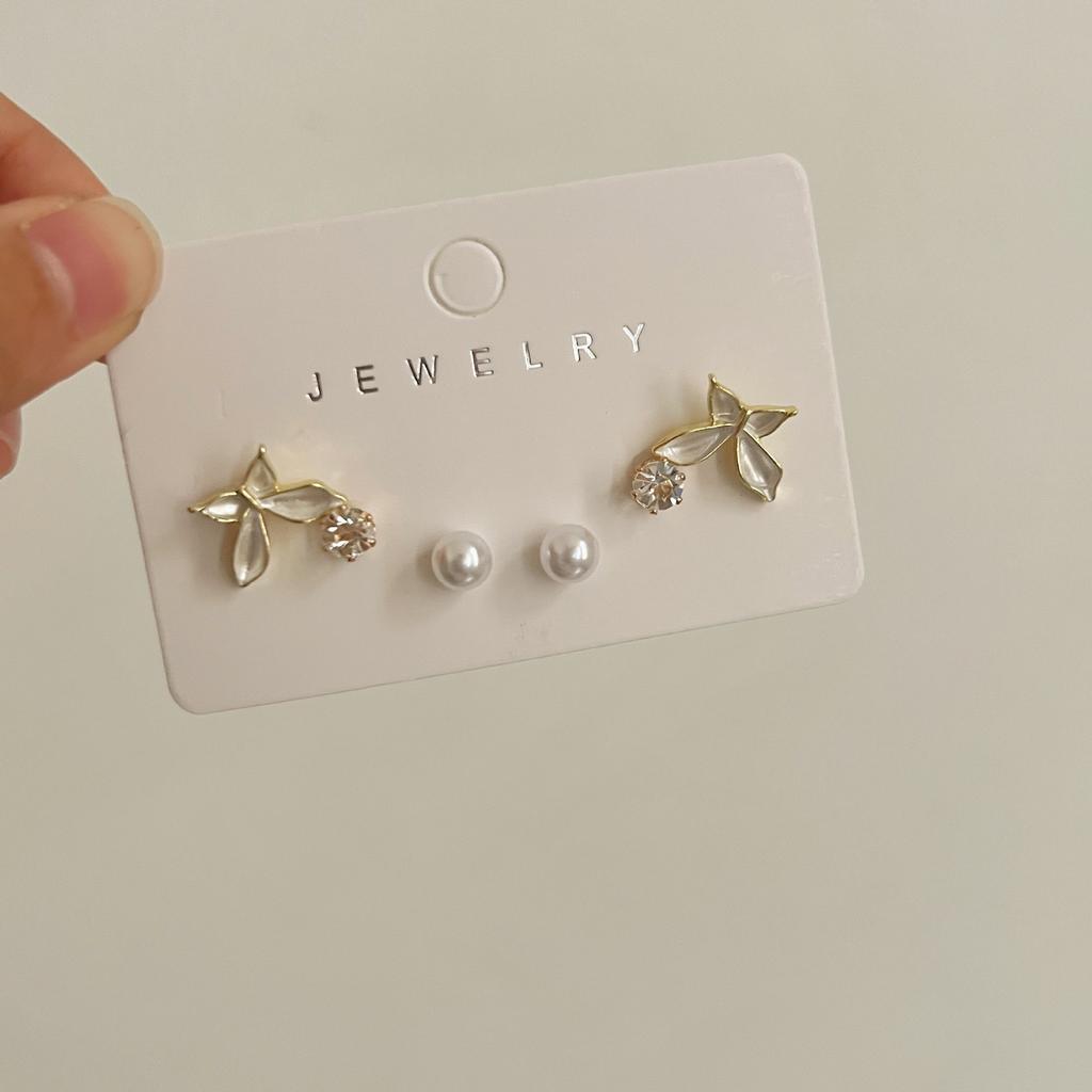 Exquisite Set, Earrings, Niche Design Earrings, Women's High-end Stud Earrings, Women's 6-piece Set