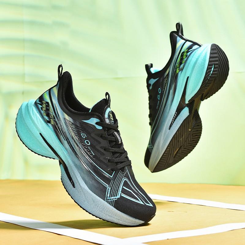 Youth Style Shoes Lightweight Running Shoes Boys Teens Sport Sneakers Breathable Mesh Upper Non-Slip Sole Low Cut Training Footwear