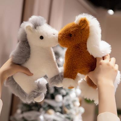 Bebek ve Peluş Oyuncaklar – Çizgi Film Karakterli Yumuşak Oyuncaklar