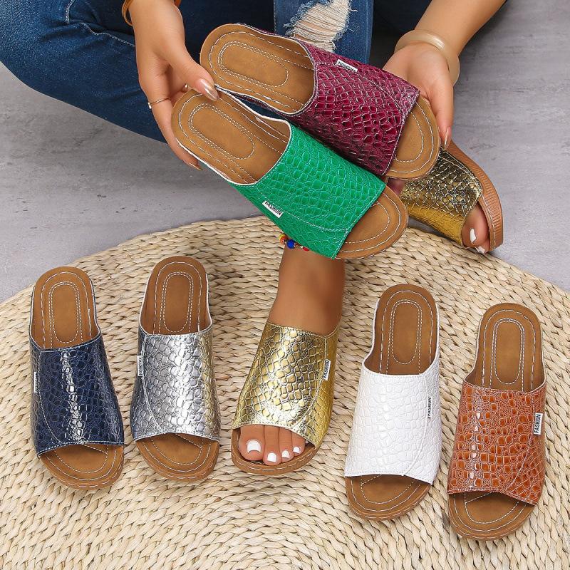 Nowe kapcie dużego rozmiaru z grubą podeszwą, rybi pysk, szew, europejskie i amerykańskie kapcie, kapcie na koturnie z jednym paskiem