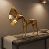 Gehörnte Caniden Skulptur Statue Modern Vergoldet Ästhetisch Hund Spiegel Finish Hausdekoration für