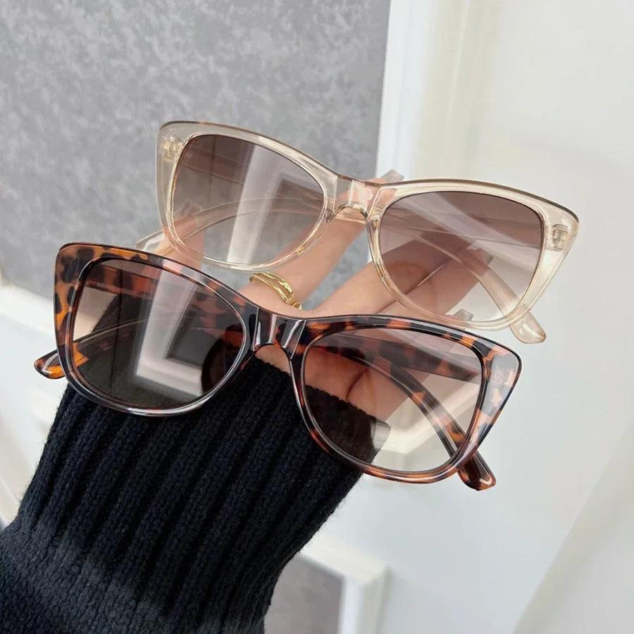 Fashion Retro Cat Eye Sunglasses Women Men Vintage Sun Glasses Female Male Outdoors Designer Frame Mirror Punk