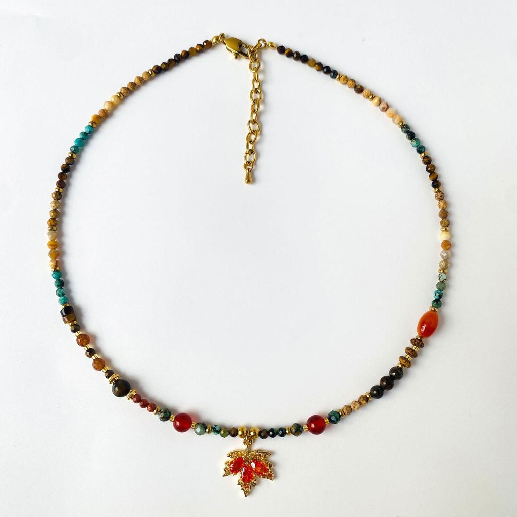 Red Maple Leaf 2025 Autumn/Winter Women's Minimalist Versatile Clavicle Necklace