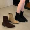 2025 Autumn and Winter New French Retro Thick and Small Short Boots Women's Autumn and Winter Pointed Rear Zipper Short Commuter Short Boots