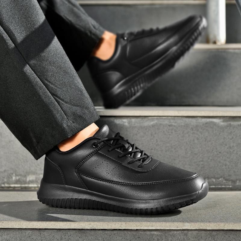 Chef Shoes Four Season Light Non-Slip Oil-Proof Waterproof Plus Size Men'S Kitchen Work Shoes Fashion Casual Garden Men'S Shoes