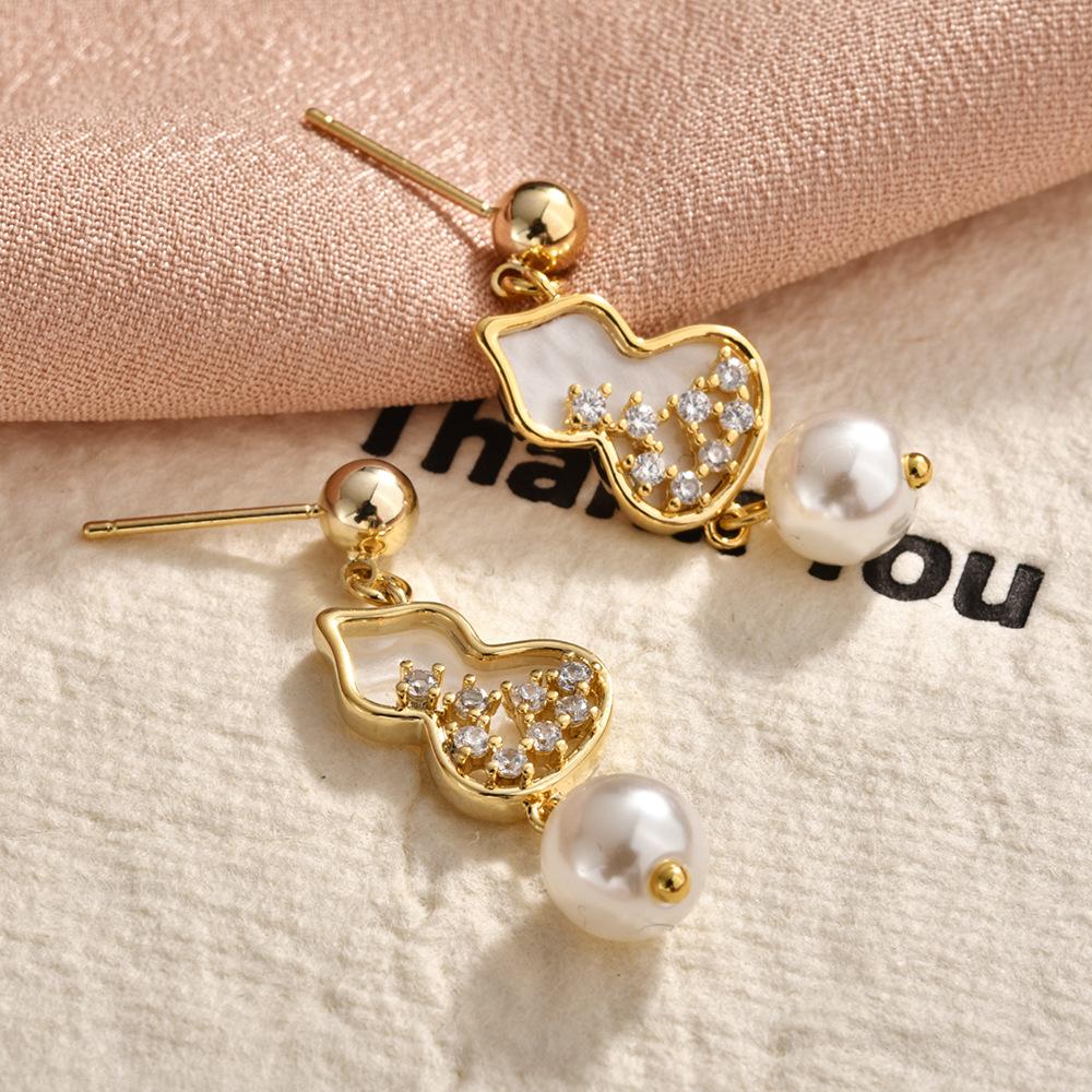 Ethnic Shell Stud Earrings, Unique Design Pearl Drop Earrings with Zircon