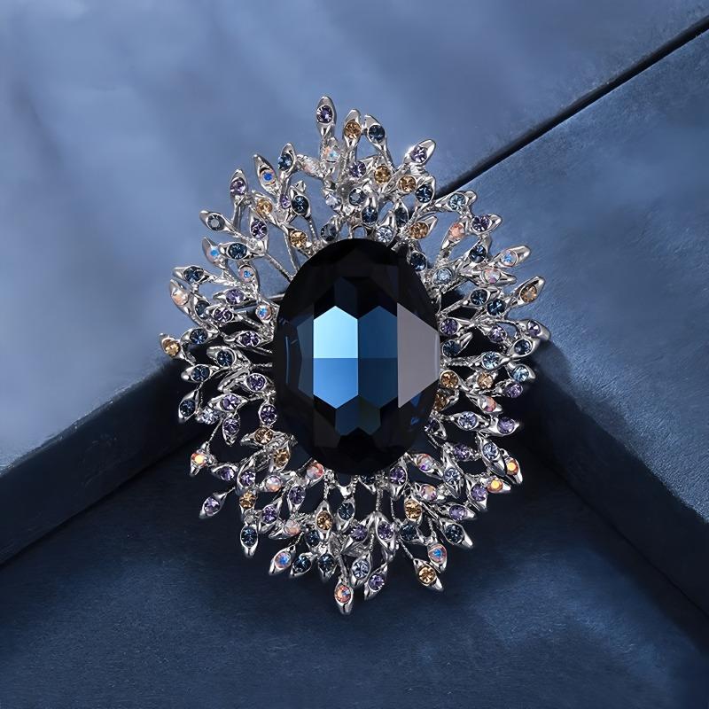 Luxurious Sea Heart Blue Brooch, High-end Women's Exquisite and Elegant Crystal Brooch, Niche Design Sense Brooch