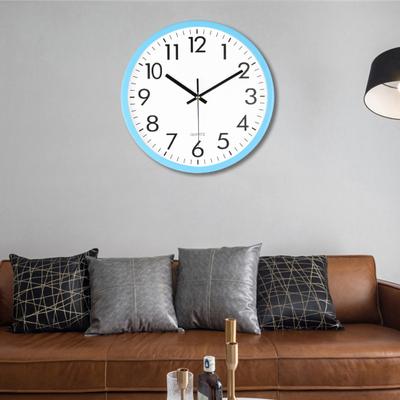 Wall Clock High Accuracy Large Numerals Design Easy To Hang Battery Operated Silent Non-Ticking Modern Clock Wall Decoration