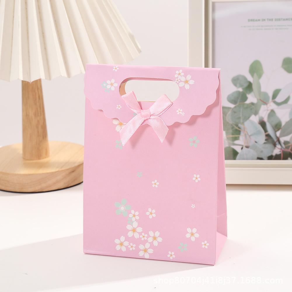 12pcs Cute Flower Party Favor Bags Paper Candy Goodie Bag for Themed Birthday Baby Shower Party Supplies Shopping Bag Party Bag Party Gift Tote Bag