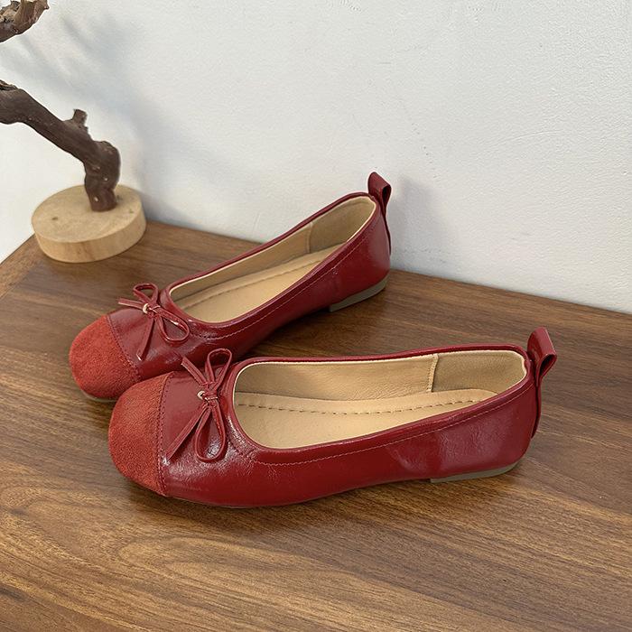 Beige high-end British style flat-bottomed ballet women's shoes 2025 new summer skirt versatile Mary Jane single shoes