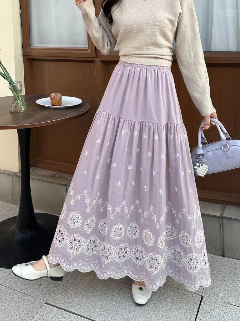 Fei Yuan Women's Ethnic Embroidered A-line Skirt: Autumn/Winter Fashion with Hollow Design
