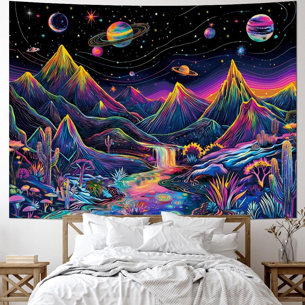 Leofanger Tapiz de montaña con luz negra, tapiz floral de plantas trippy, reactivo a los rayos UV, tapiz de pared con galaxia, planeta, cascada de