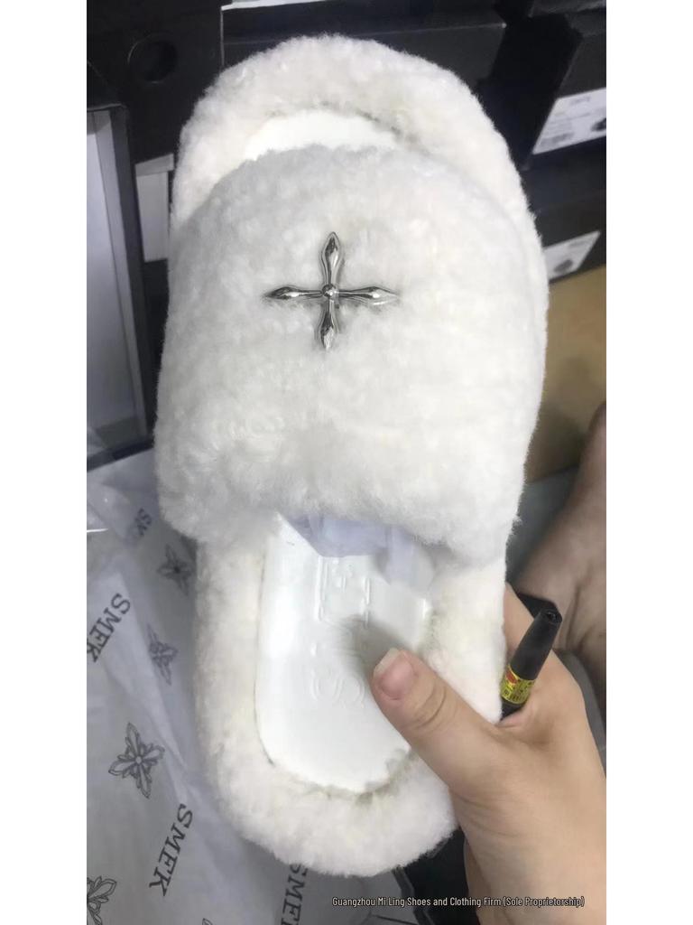 2024 High-Version SMF-K Fur Slippers: Thick-Soled Leather & Velvet Cross Design in Black/Gray