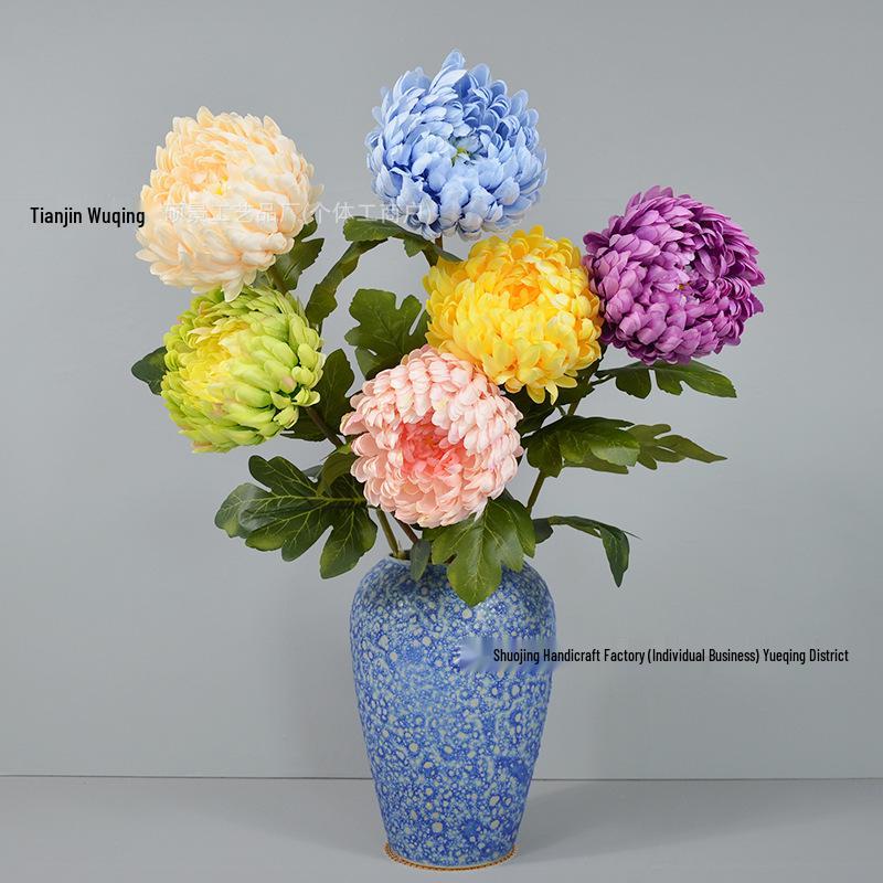 Elegant Chrysanthemum Single Stem: Multi-Layered Artificial Floral Art for Hotel Entrances & Photography Décor.