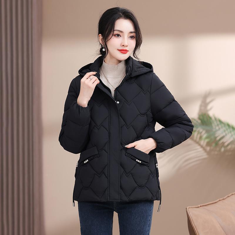 Down cotton-padded clothes women's short models, new winter large-size cotton-padded jackets, thickened cotton-padded clothes, and cold-proof jackets.