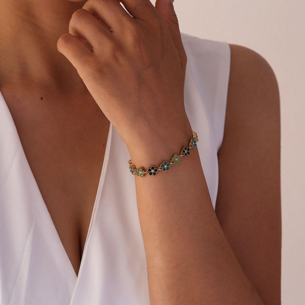 Adjustable Crystal Flower Bracelet Stainless Steel Stainless Steel Bracelet Gift Giving