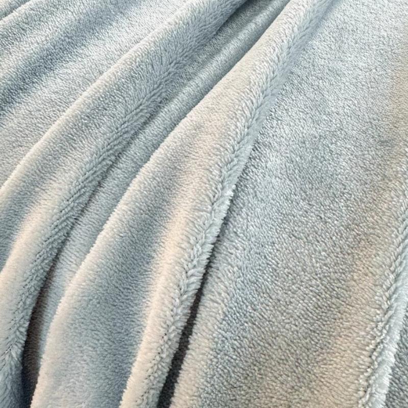 Solid Color Double Sided Autumn Winter Blanket Thickened Coral Fleece Nap Blankets Multi Purpose Double Air Conditioning Quilt