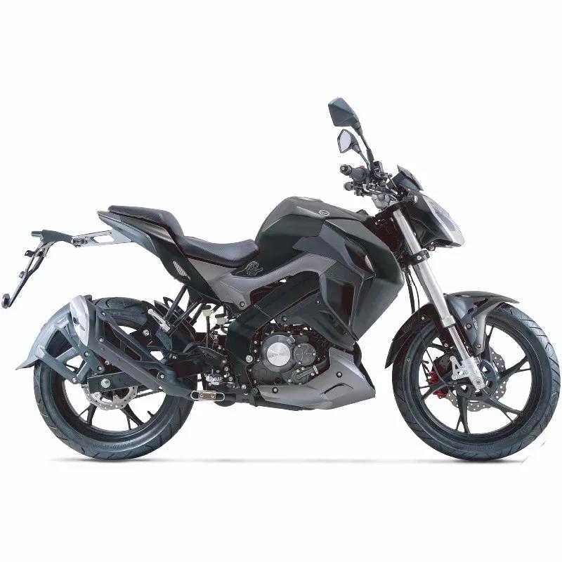 De achterrempomp achterremcilinder van Benelli TNT165S 150S 180S