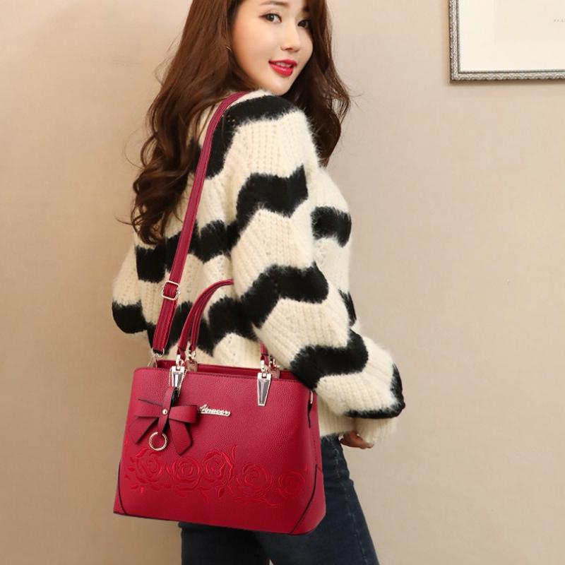 PU Women's Crossbody Bag, Export Style, Middle-aged Women's Handbag, Fashionable Embroidered Shoulder Bag