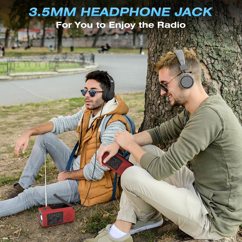 4000 mAh new with light radio LED emergency light outdoor camping radio solar charging radio portable USB emergency light