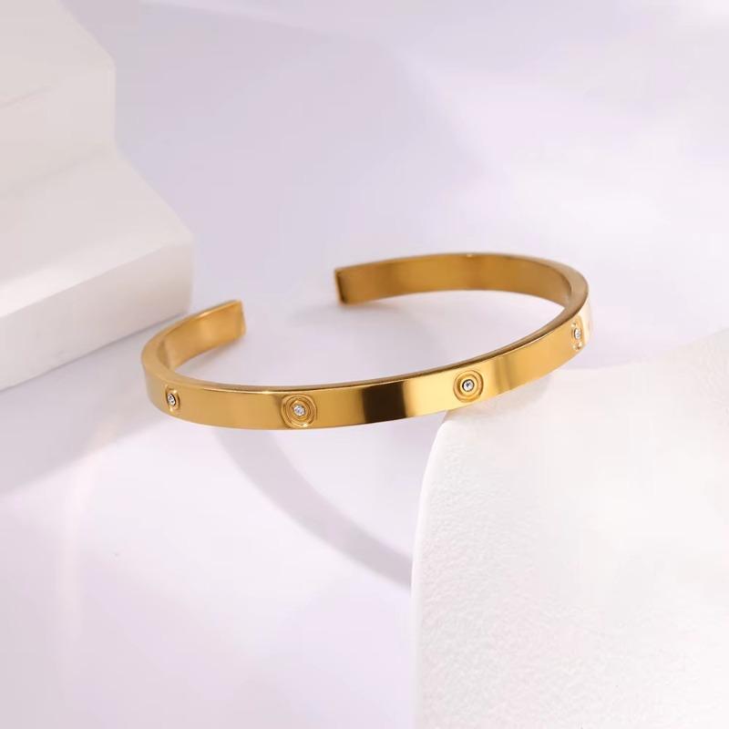 Hot-selling zircon diamond-encrusted opening k gold titanium steel bracelet simple and fashionable light luxury high-end bracelet versatile