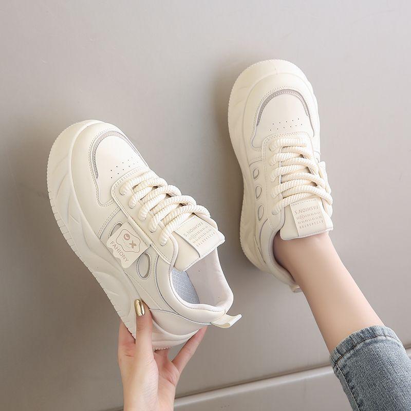 Stepping on shit feels thick baseplate shoes women's 2025 new autumn leather breathable little white shoes light sports student casual shoes