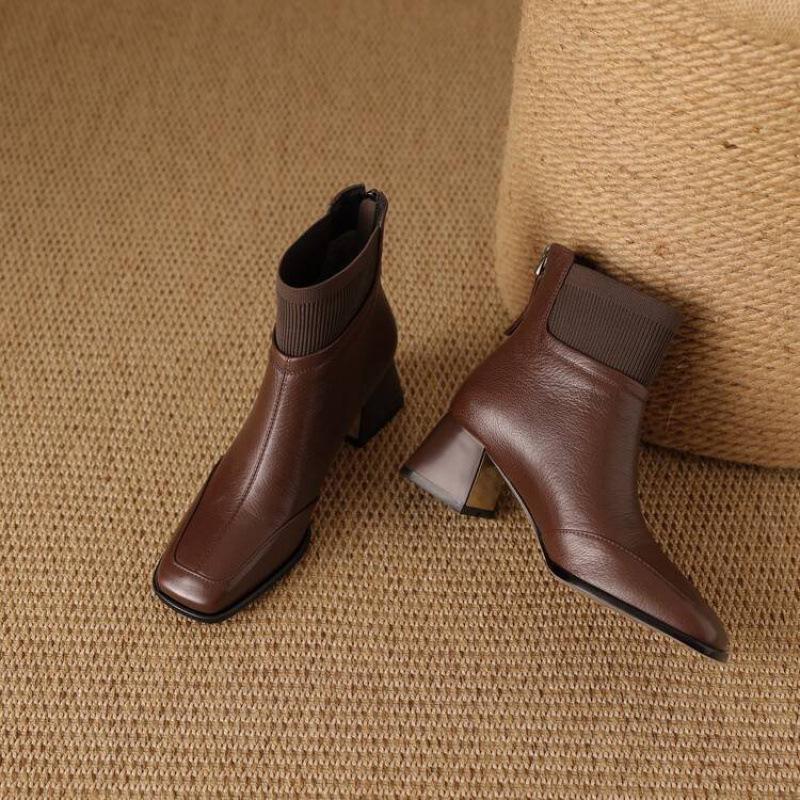 Ghete de damă versatile, la modă, cu vârf pătrat, până la gleznă - Tocuri înalte groase, Plus catifea, Piele tricotată pentru toamna/iarna 2025.