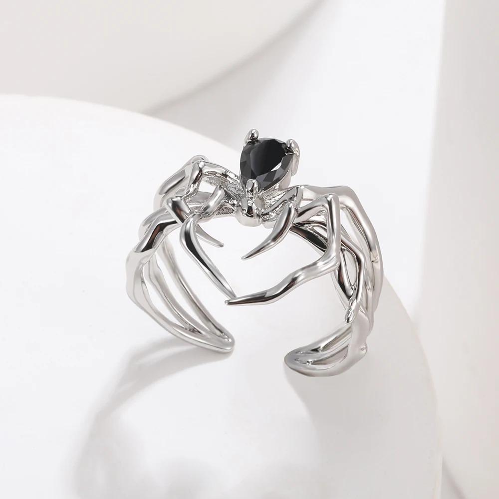 Retro Spider Rings for Women Men Sliver Color Opening Animal Ring Punk Gothic Y2K Jewelry Halloween Accessories Party Gift 2025