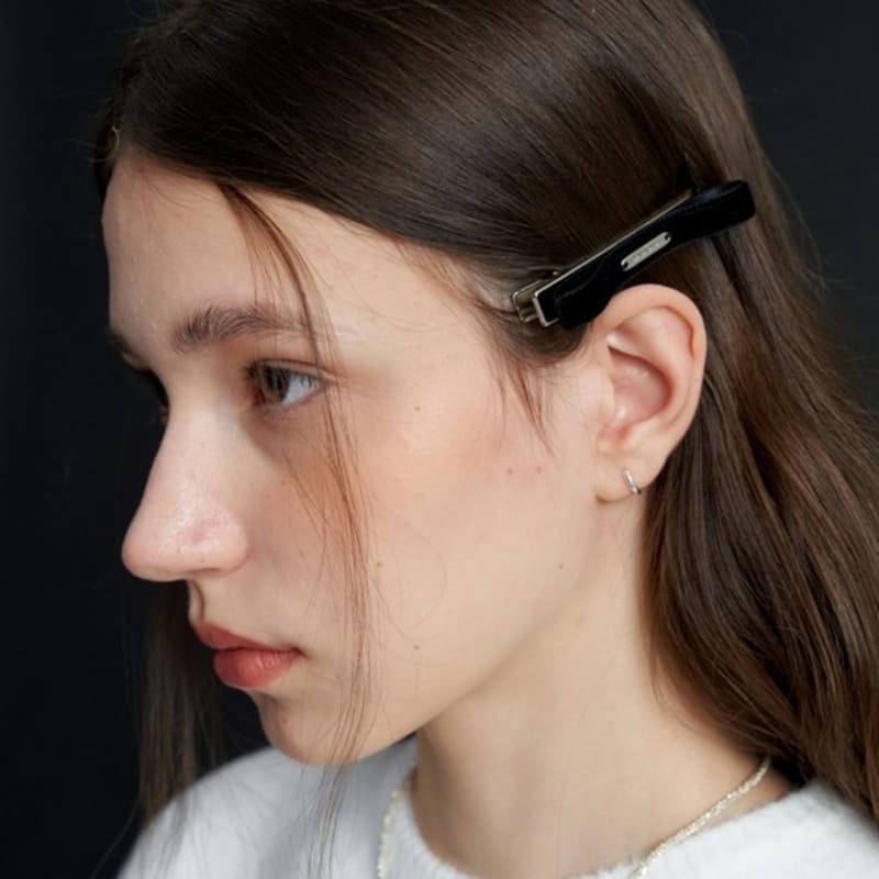 

LOVE ME MONSTER [HA_2SET] Classic Velvet Ribbon Hair Pin S (L233MHA080) B_LOGO