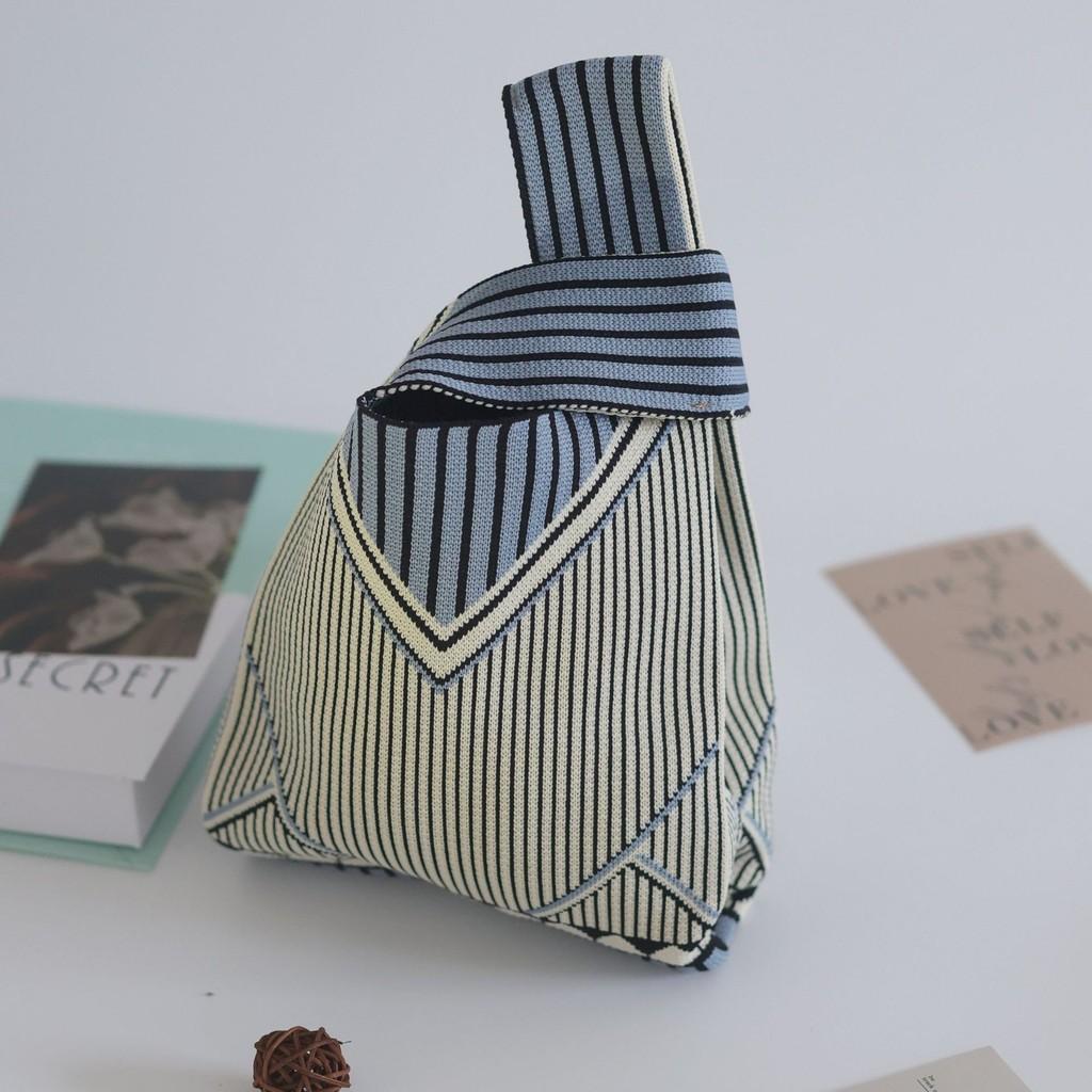 Trendy Knit Bucket Bag For Women Soft And Spacious Tote Bag With Eye-catching Patterns Ideal For Daily Wear And Gifts