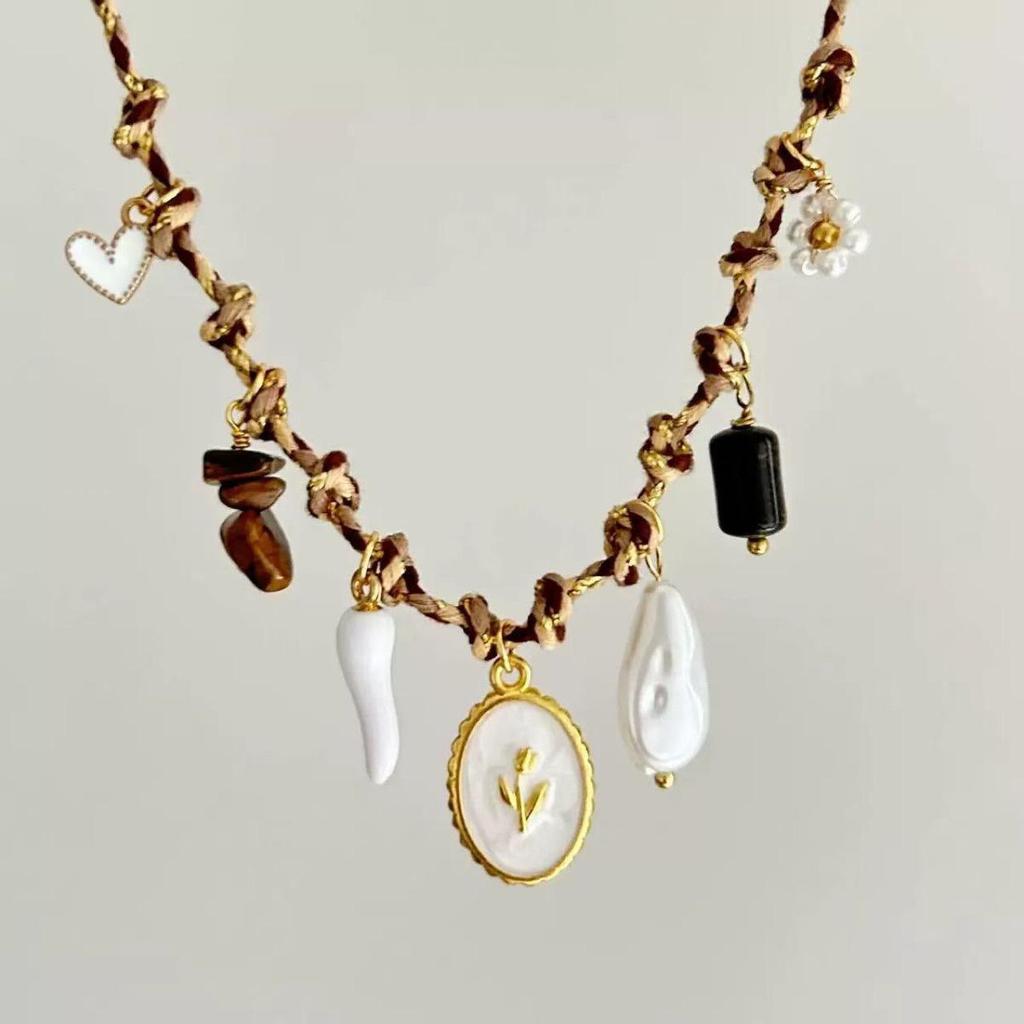 Conjunto de Pulsera y Collar Estilo Océano con Conchas y Estrellas Marinas de Acero Inoxidable
